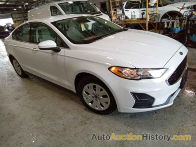 FORD FUSION S, 3FA6P0G72LR204902