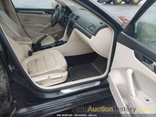 VOLKSWAGEN PASSAT 1.8T R-LINE, 1VWDT7A33HC019031