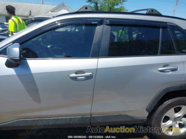 TOYOTA RAV4 XLE, 2T3P1RFV4MW184041