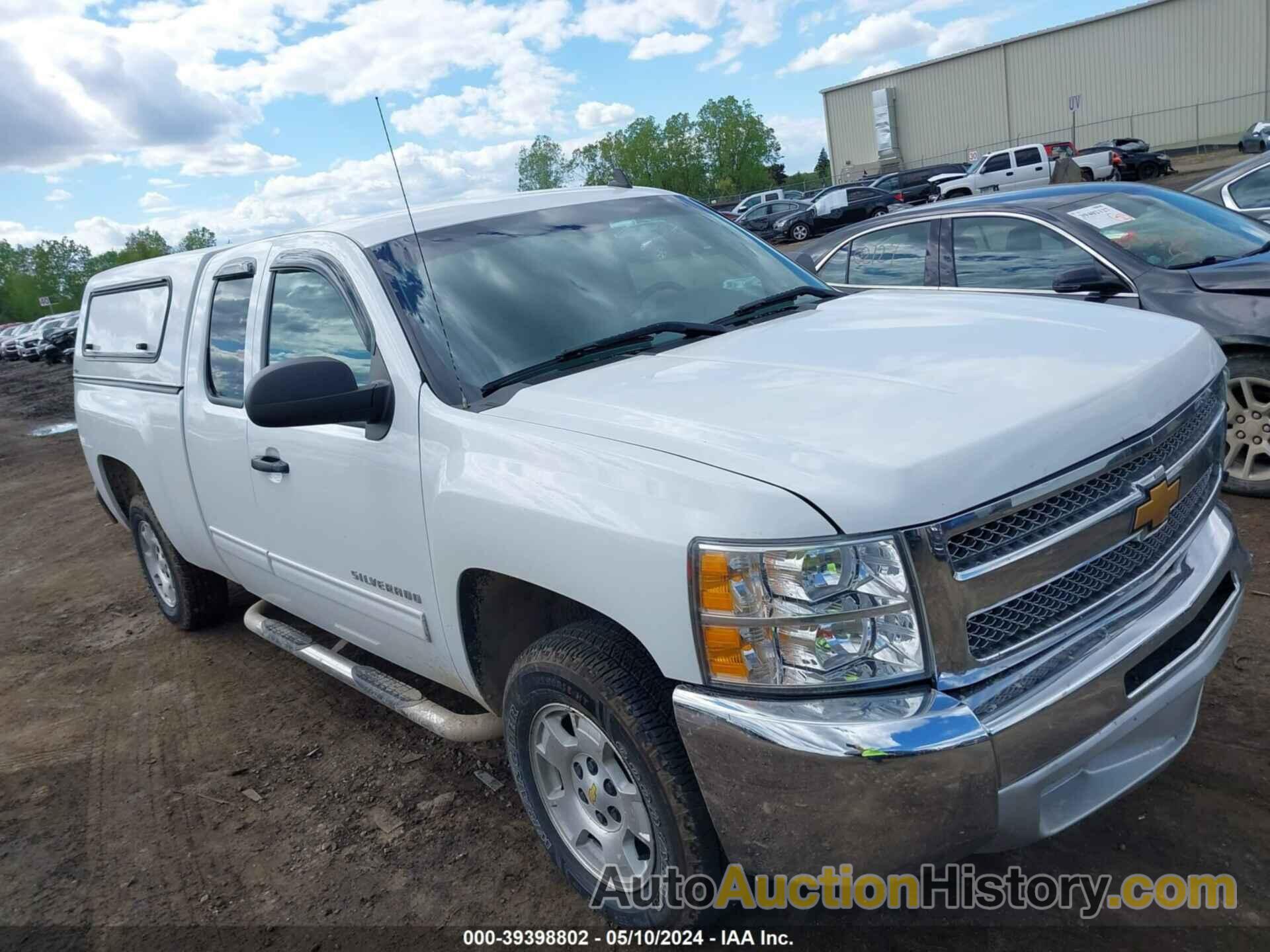 CHEVROLET SILVERADO 1500 LT, 1GCRCSE00DZ395706