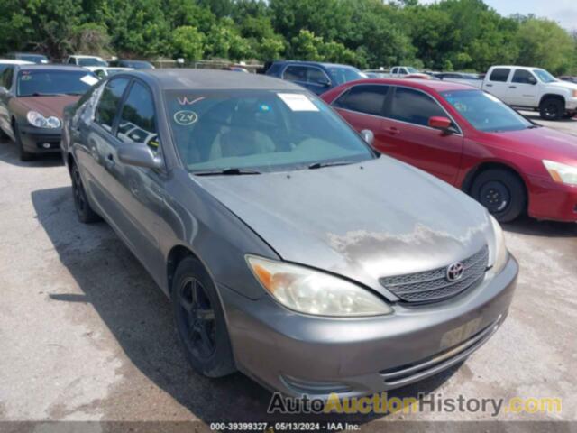 TOYOTA CAMRY LE, 4T1BE32K84U939529