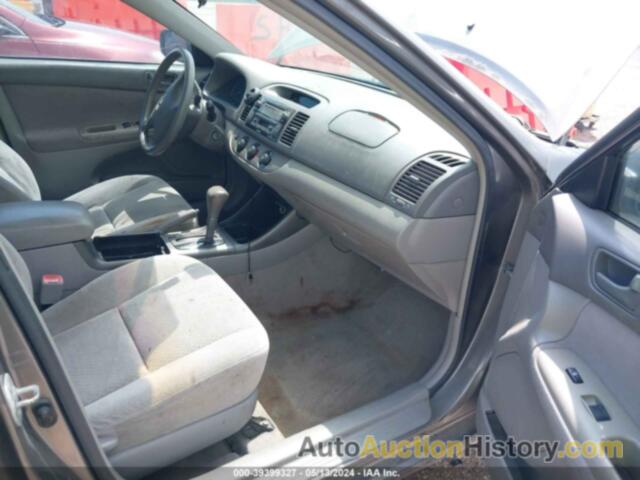 TOYOTA CAMRY LE, 4T1BE32K84U939529