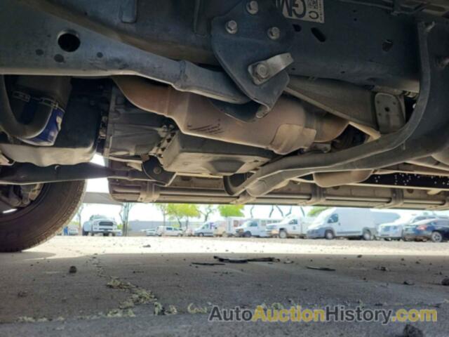 FORD E-350 SUPER DUTY XL/XLT, 1FBSS3BL8ADA13489