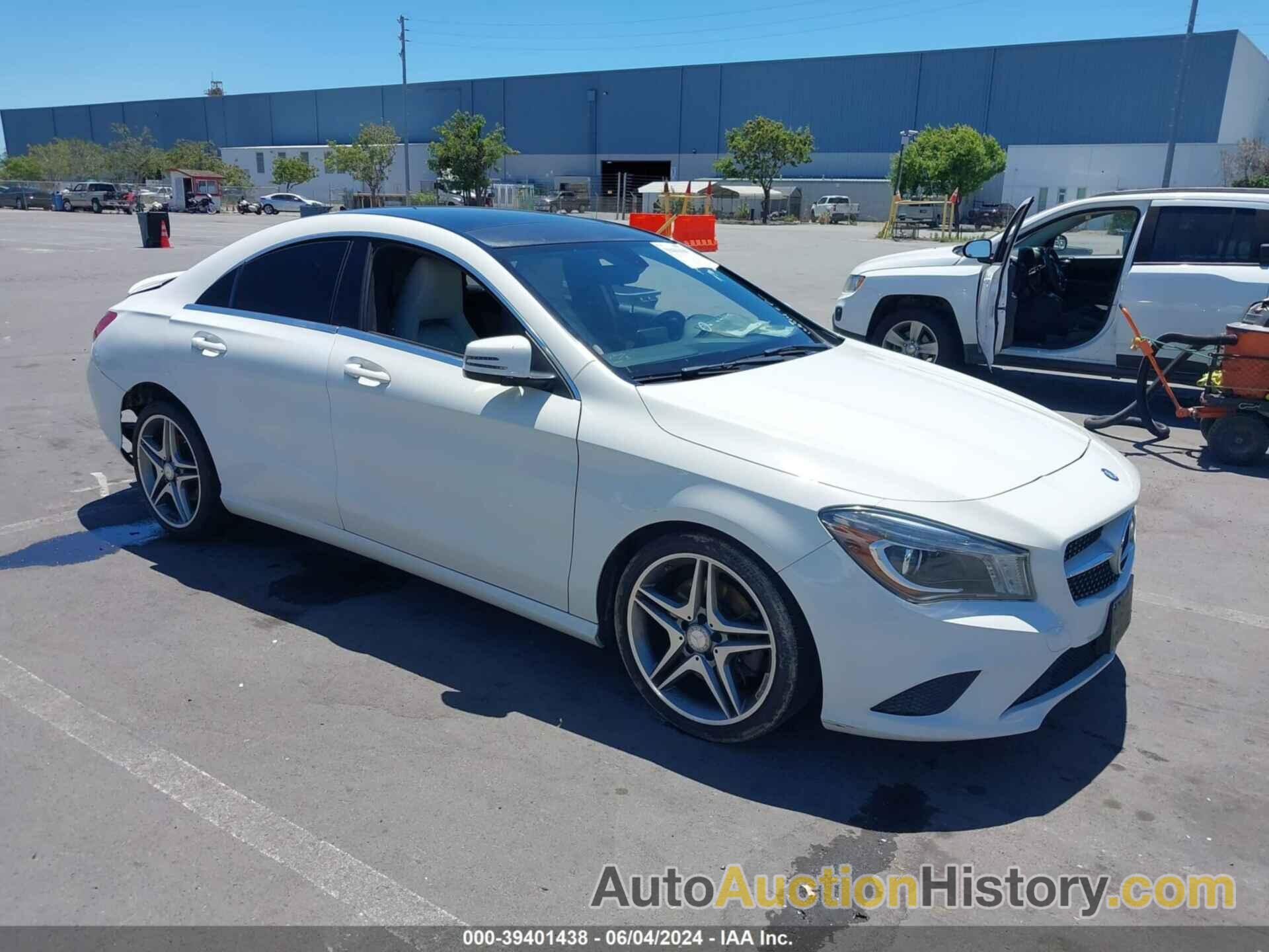 MERCEDES-BENZ CLA 250, WDDSJ4EB2EN126514