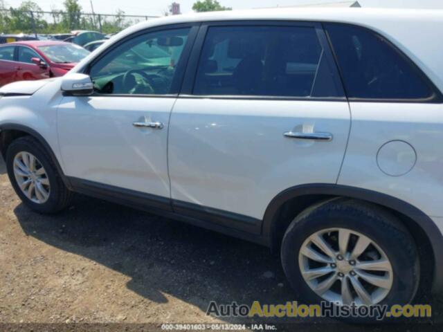 KIA SORENTO EX, 5XYKU3A16BG002905