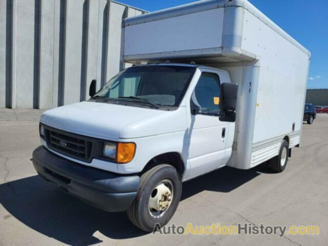 FORD ECONOLINE E450 SUPER DUTY CUTWY VAN, 1FDXE45SX6DA63556