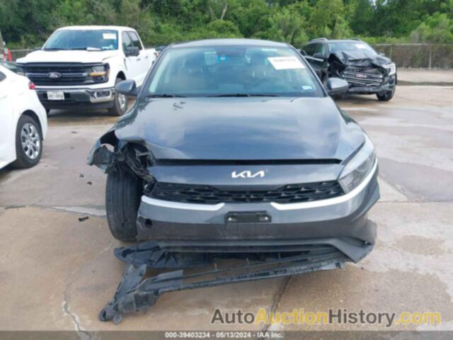 KIA FORTE LXS, 3KPF24ADXPE571901