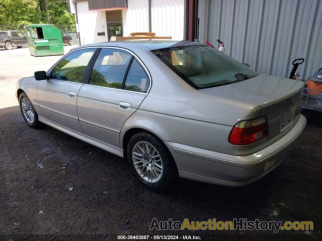 BMW 530IA, WBADT63423CK31007