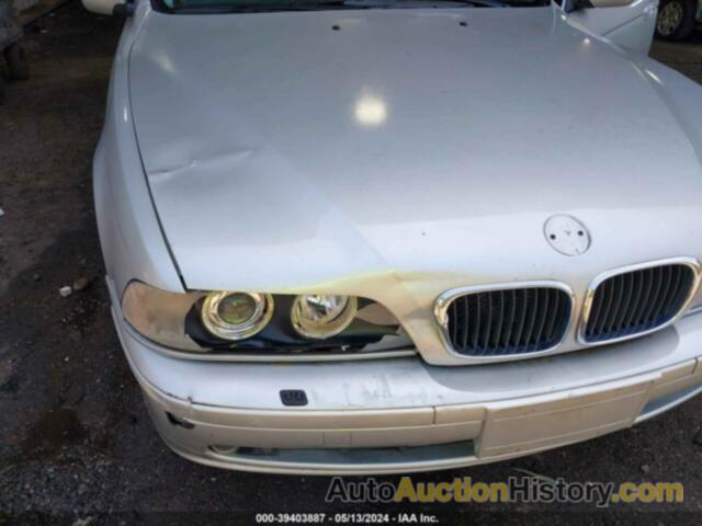 BMW 530IA, WBADT63423CK31007