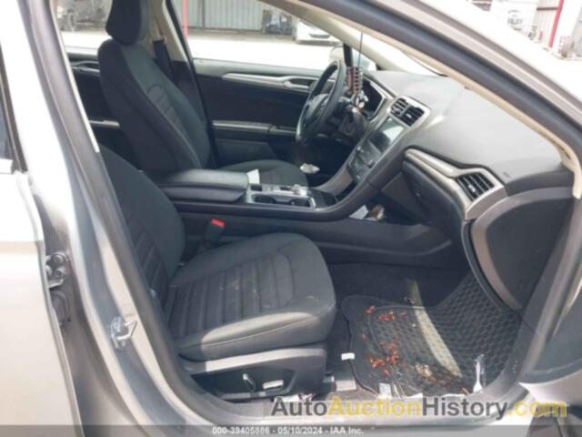 FORD FUSION SE, 3FA6P0T99LR173204