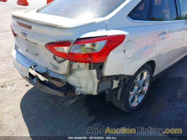 FORD FOCUS TITANIUM, 1FADP3J29EL224121