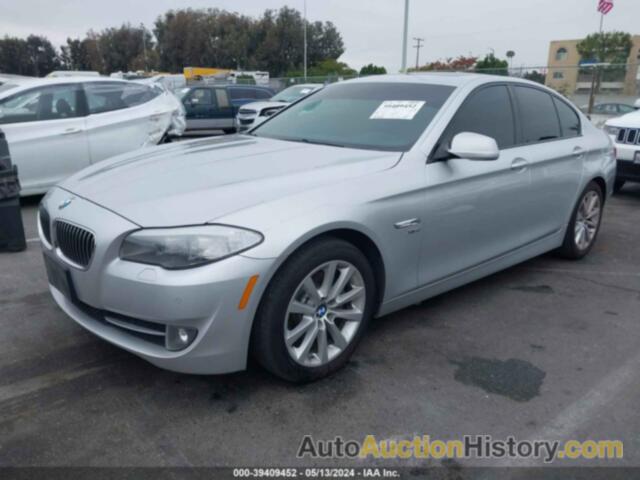 BMW 528I XDRIVE, WBAXH5C56CDW04464