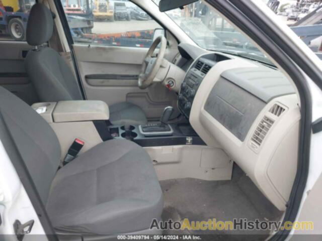 FORD ESCAPE XLS/XLS MANUAL, 1FMCU02ZX8KA29630