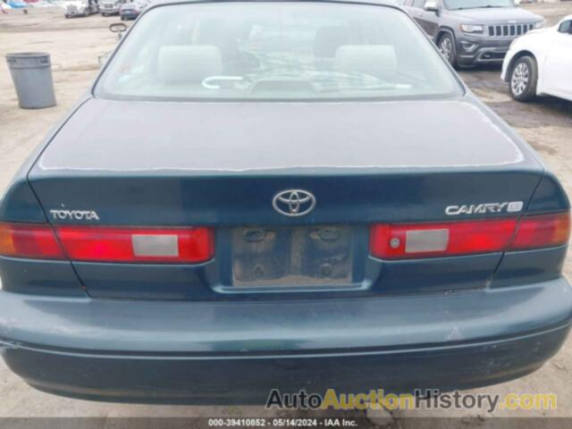 TOYOTA CAMRY LE, 4T1BG22K7VU751011