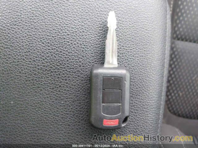 MITSUBISHI OUTLANDER ES, JA4AD2A36JZ051233