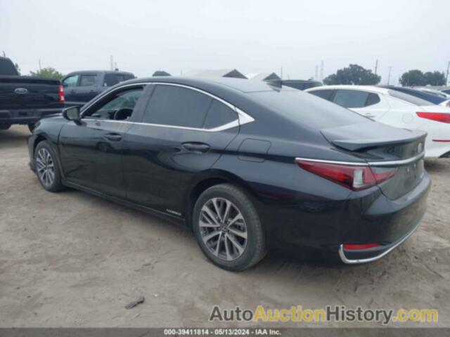 LEXUS ES 300H, 58ACA1C17MU007566