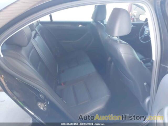 VOLKSWAGEN JETTA SE, 3VWD17AJ7EM380597