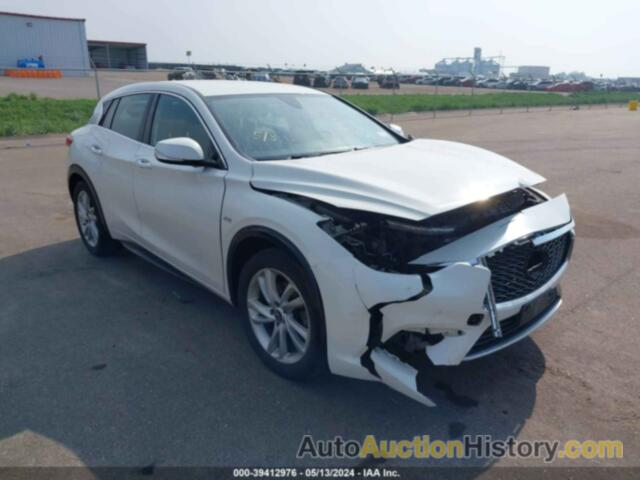 INFINITI QX30 LUXURY, SJKCH5CP3JA054039