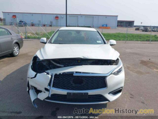 INFINITI QX30 LUXURY, SJKCH5CP3JA054039