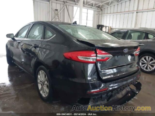 FORD FUSION SE, 3FA6P0HD9LR103019