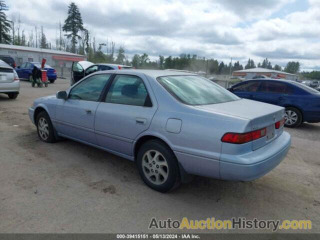 TOYOTA CAMRY LE V6, JT2BF22K8V0009000