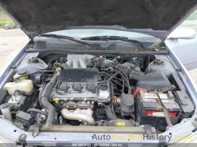 TOYOTA CAMRY LE V6, JT2BF22K8V0009000