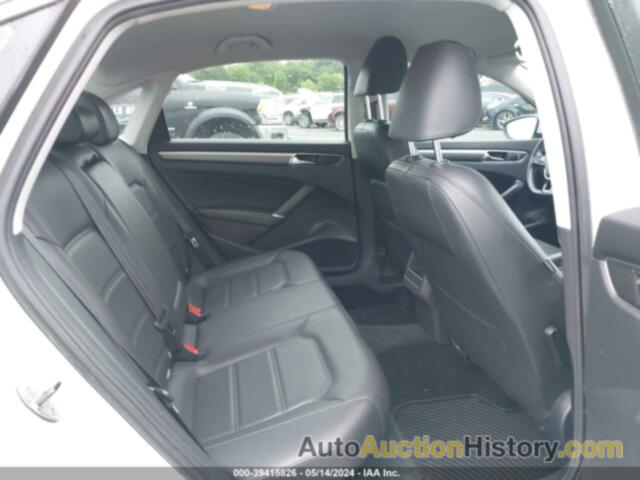 VOLKSWAGEN PASSAT R-LINE, 1VWDT7A31HC019836