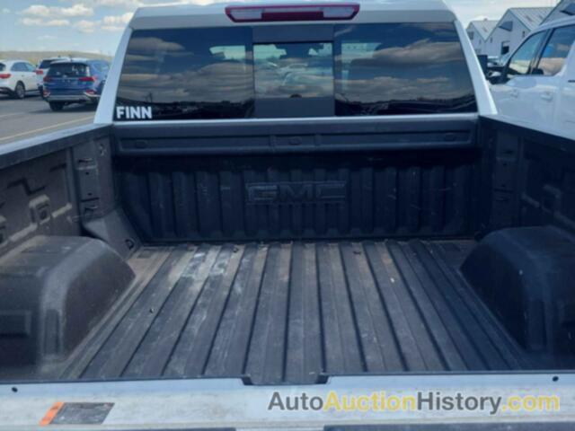 GMC SIERRA 1500 4WD  SHORT BOX ELEVATION WITH 3SB, 3GTUUCED5PG274965