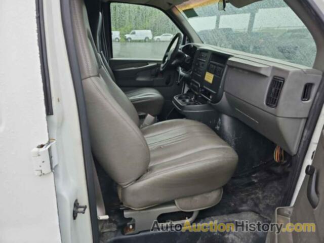 CHEVROLET EXPRESS G1500, 1GCFG15T031193618