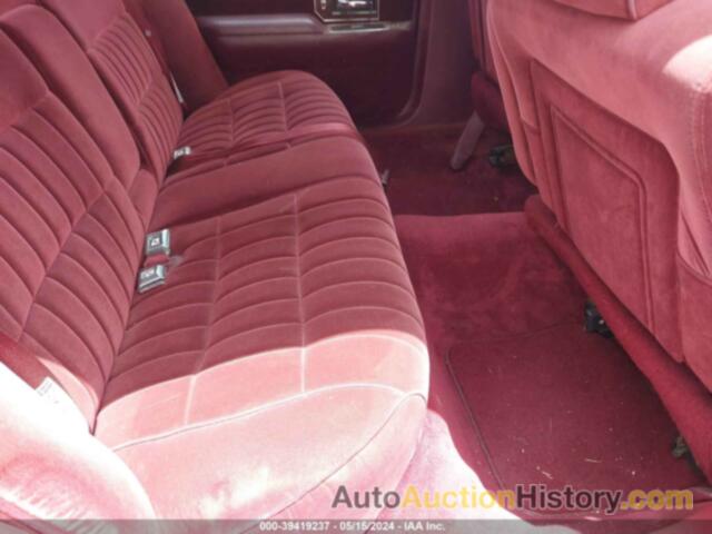 LINCOLN TOWN CAR, 1LNLM81F4LY717537