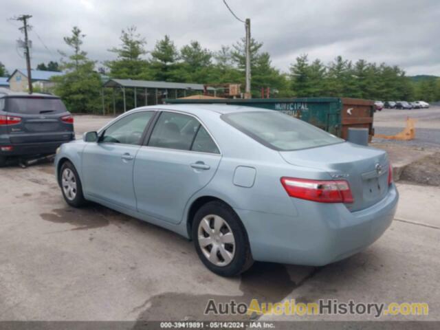 TOYOTA CAMRY LE, 4T1BE46K67U586017