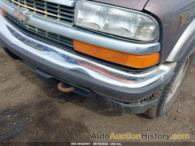 CHEVROLET BLAZER LT, 1GNDT13W5Y2111701