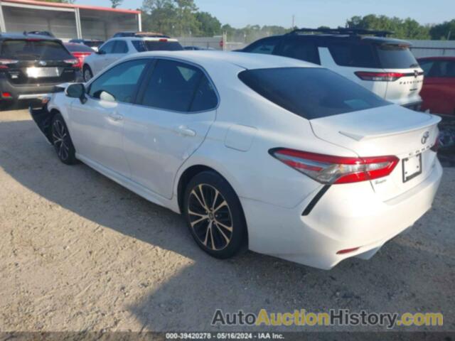 TOYOTA CAMRY SE, 4T1B11HK8JU102962