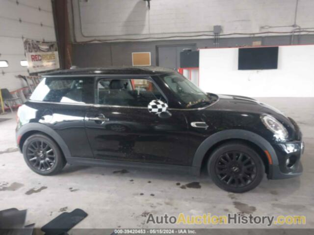 MINI COOPER HARDTOP, WMWXP5C56G2D15351