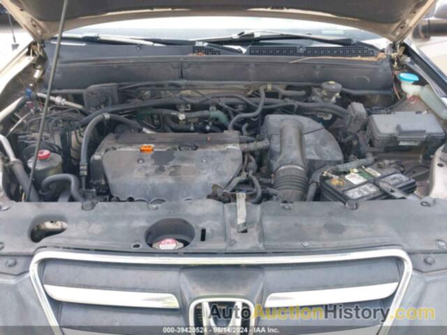 HONDA CR-V LX, SHSRD68556U404123