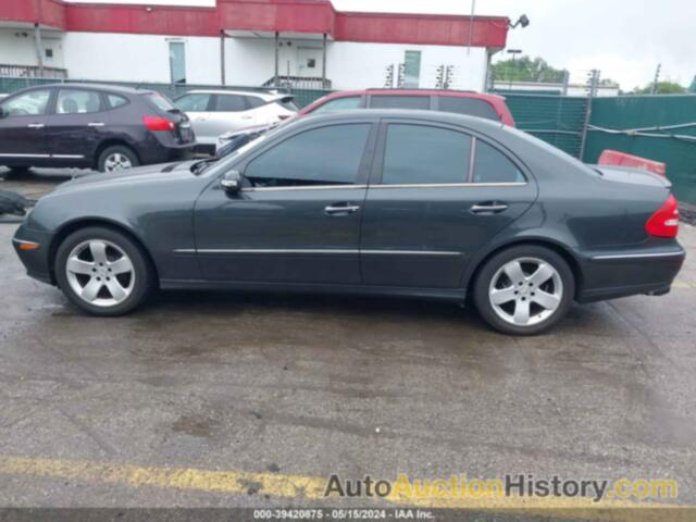 MERCEDES-BENZ E 500, WDBUF70J54A509128