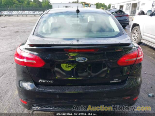 FORD FOCUS SE, 1FADP3F20GL389437