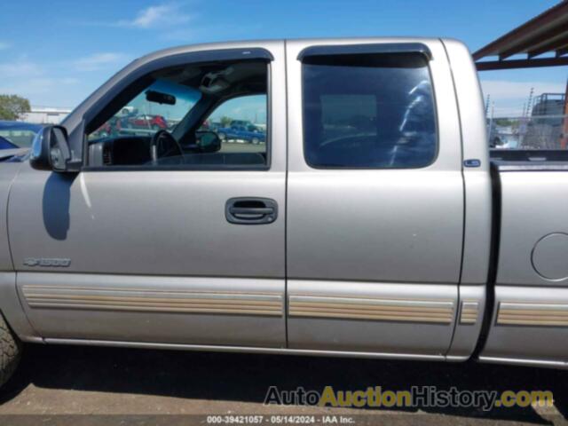 CHEVROLET SILVERADO 1500 LS, 1GCEK19T02E260097