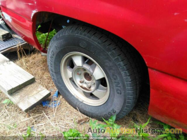 CHEVROLET SILVERADO 1500 LS, 2GCEC19V641254338