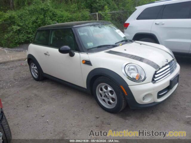 MINI HARDTOP COOPER, WMWSU3C53DT685389