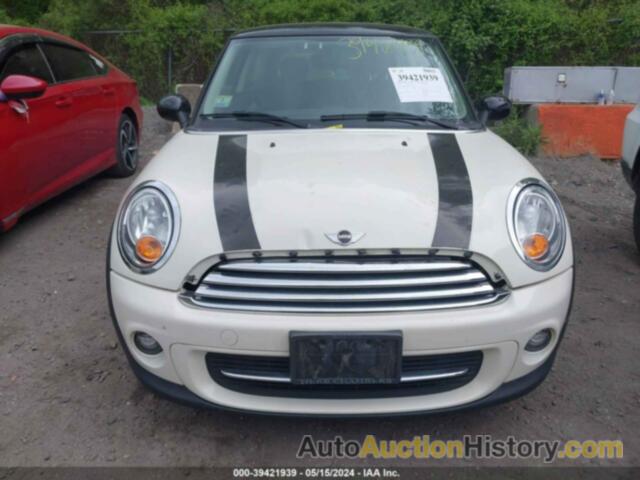 MINI HARDTOP COOPER, WMWSU3C53DT685389