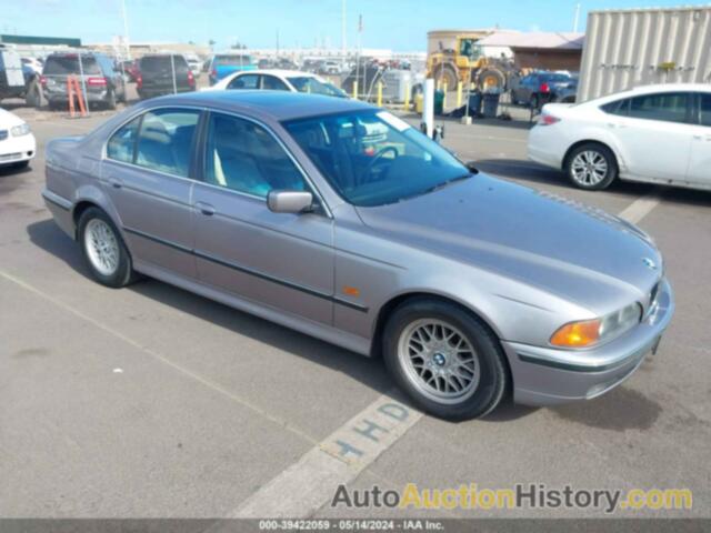 BMW 528IA, WBADM6335XBY23971