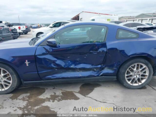 FORD MUSTANG V6 PREMIUM, 1ZVBP8AM4C5226745