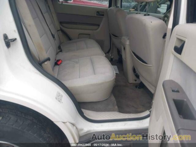 FORD ESCAPE XLT, 1FMCU0D78BKA73323