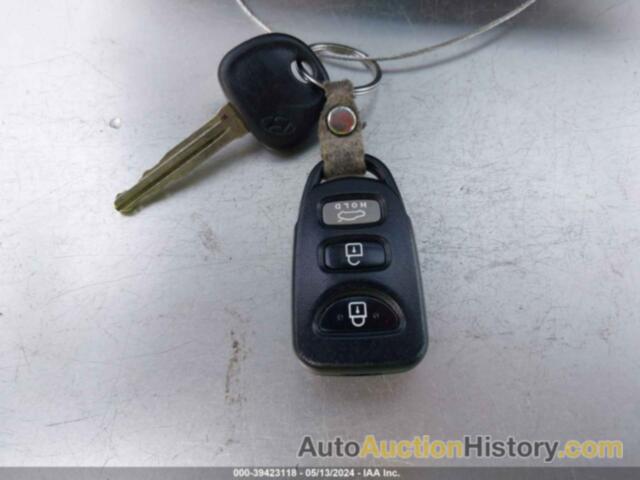 HYUNDAI ELANTRA SE, KMHDH4AEXFU298744