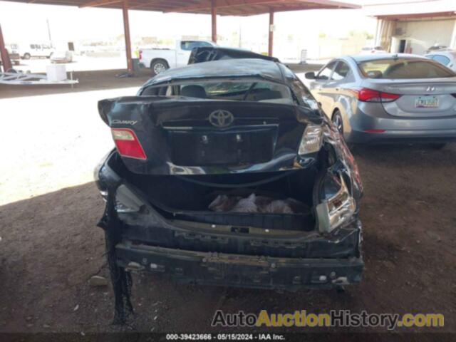 TOYOTA CAMRY LE, 4T1BE46KX9U890647