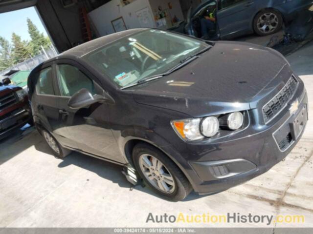 CHEVROLET SONIC LS, 1G1JA6SH2F4210536