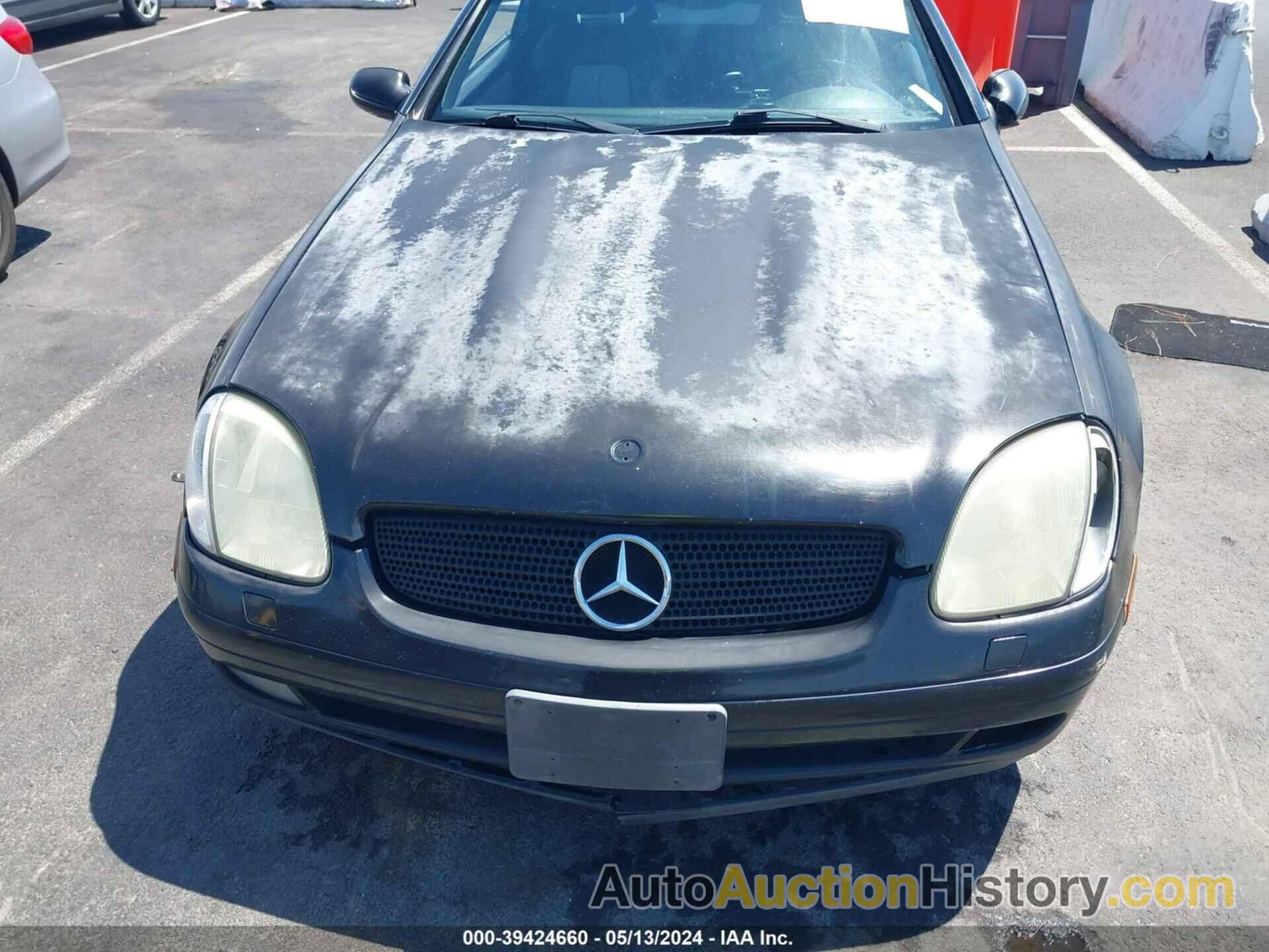 MERCEDES-BENZ SLK 230 KOMPRESSOR, WDBKK47F9YF170224