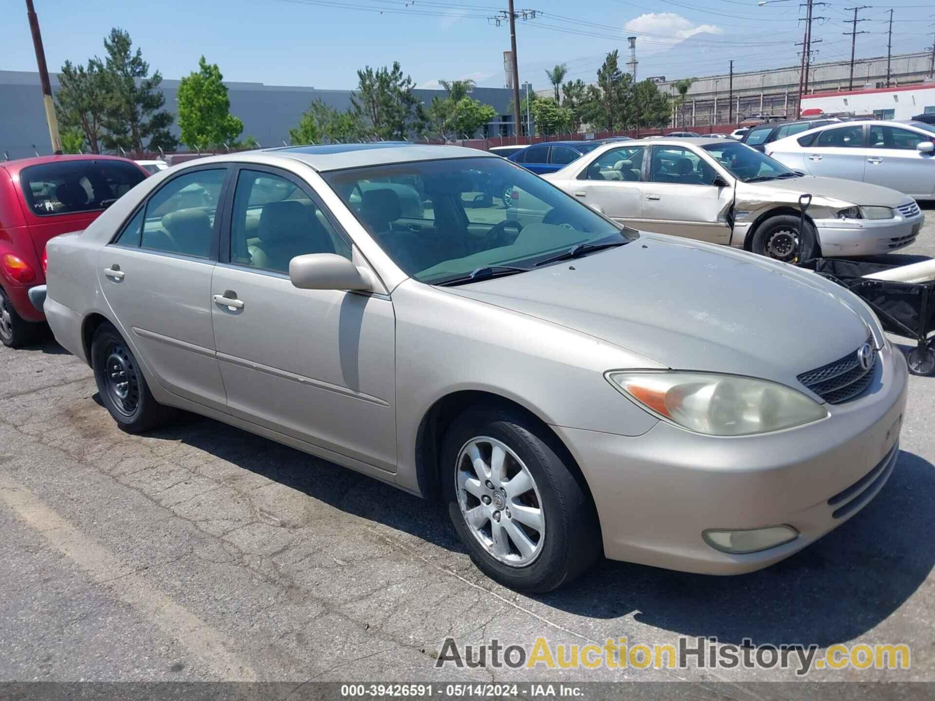 TOYOTA CAMRY XLE V6, 4T1BF30K33U549842