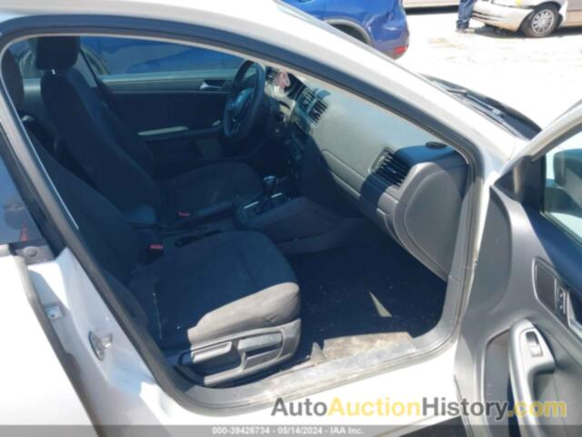 VOLKSWAGEN JETTA 2.0L S, 3VW2K7AJXFM280659